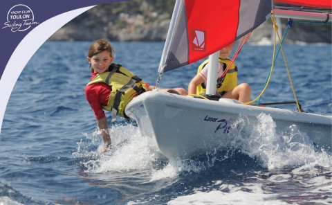 ECOLE DE SPORT 26/27 Dériveur ( 9 à 13 ans ) 