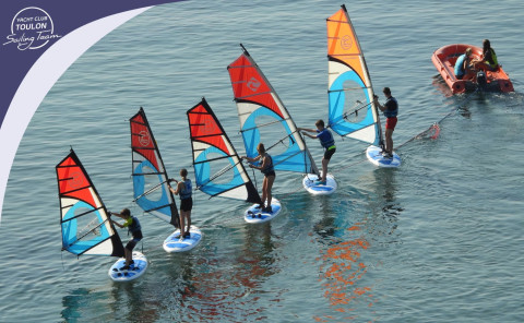 STAGE D'ETE Planche à voile (10 à 12 ans)