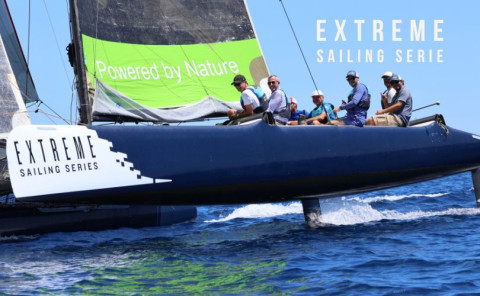     Extreme 40, Embarquez sur un Catamaran de Course de 12 m